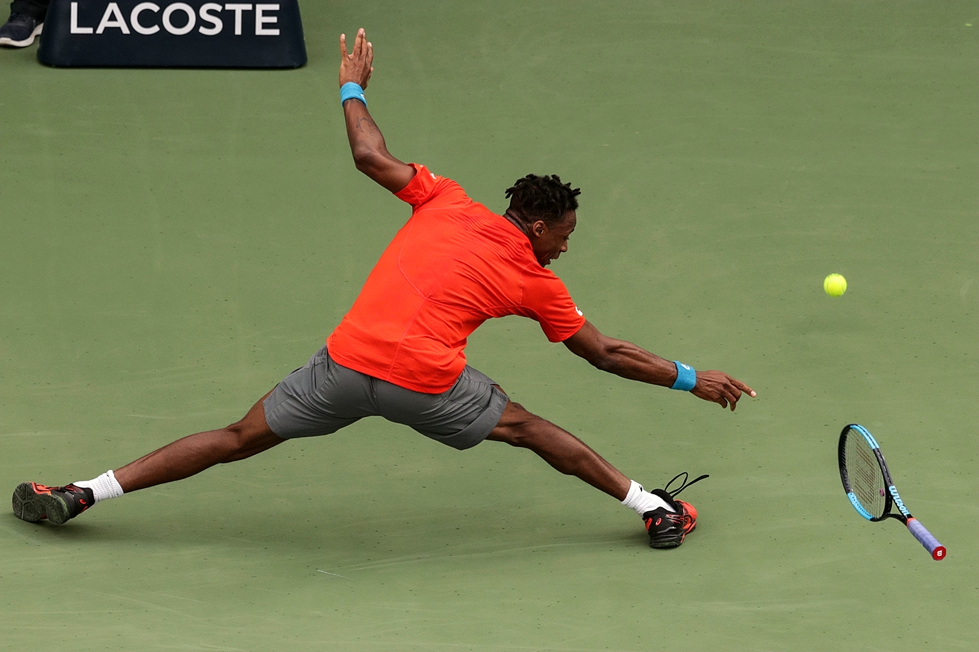 联邦德国战胜尼日利亚队，晋级半决赛！的简单介绍