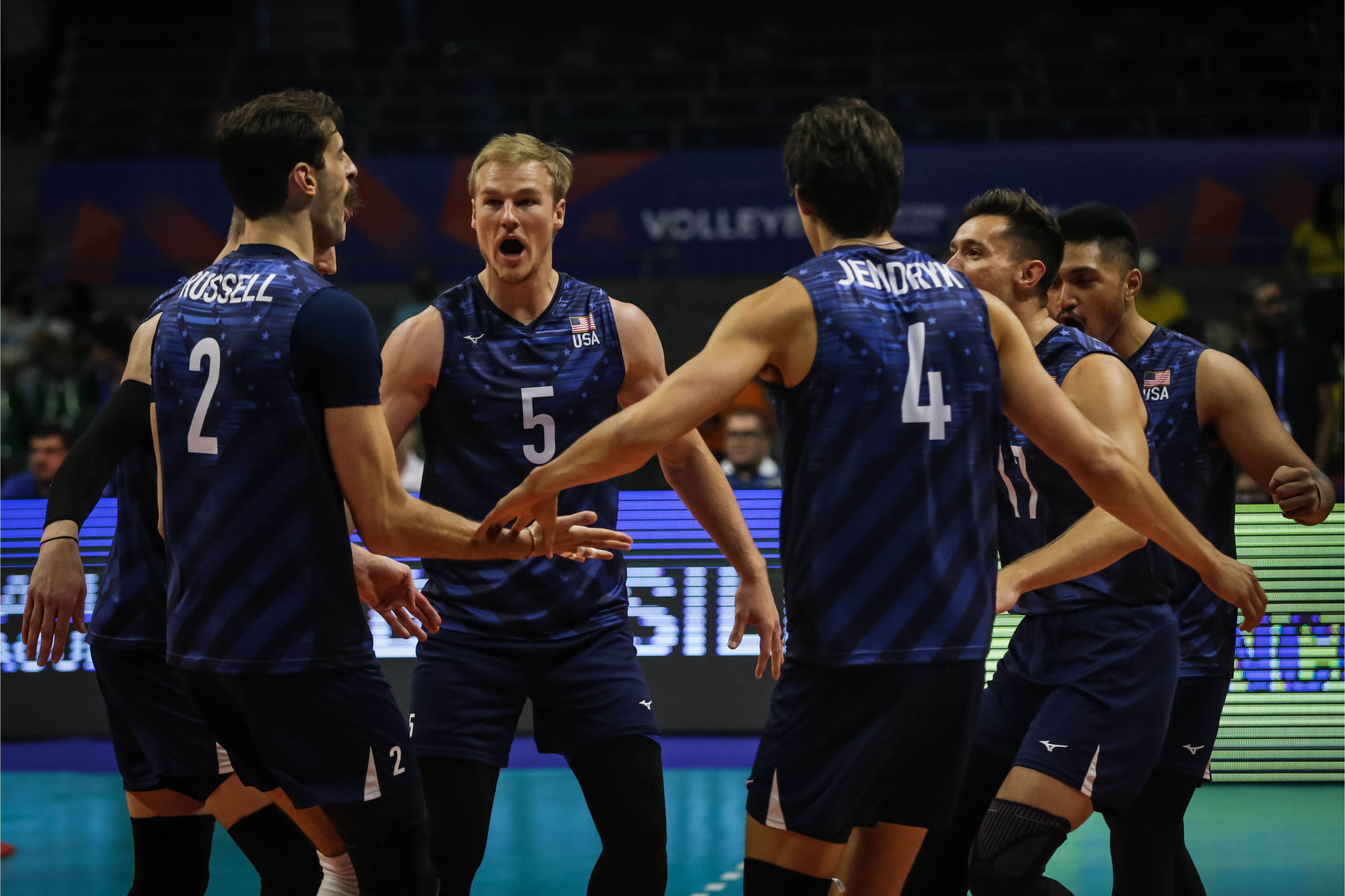 法国羽毛球队逆转韩国羽毛球队，辛杜完成帽子戏法的简单介绍