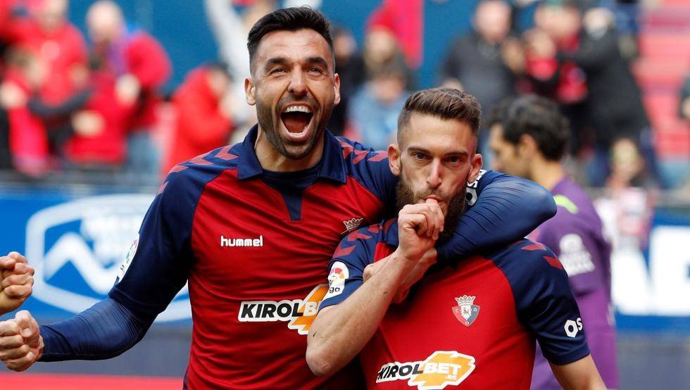 格拉纳达联赛表现稳定,一路领先 格拉纳达联赛表现稳定,一路领先