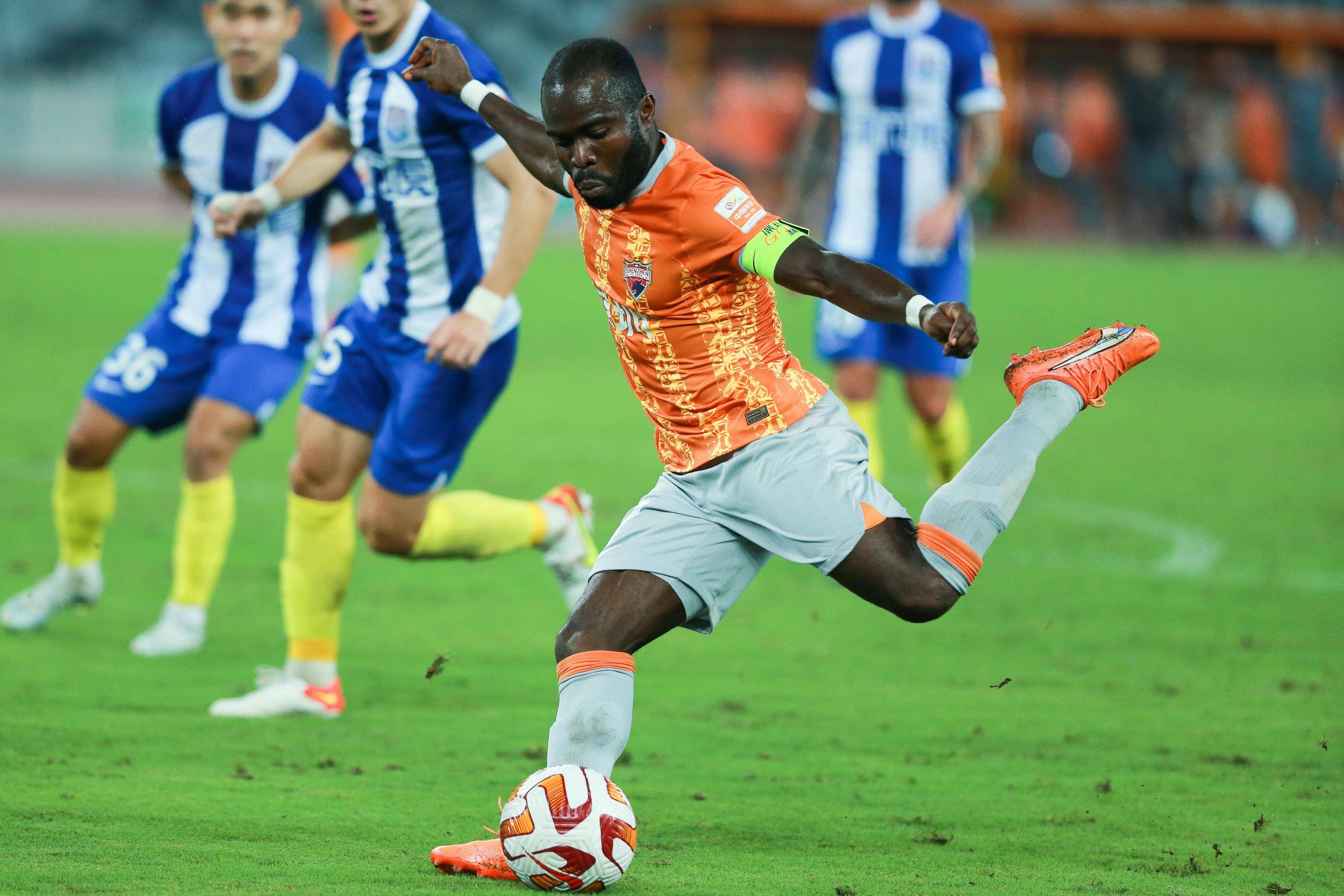 大连超越队主场失利，争取稳定战绩的简单介绍