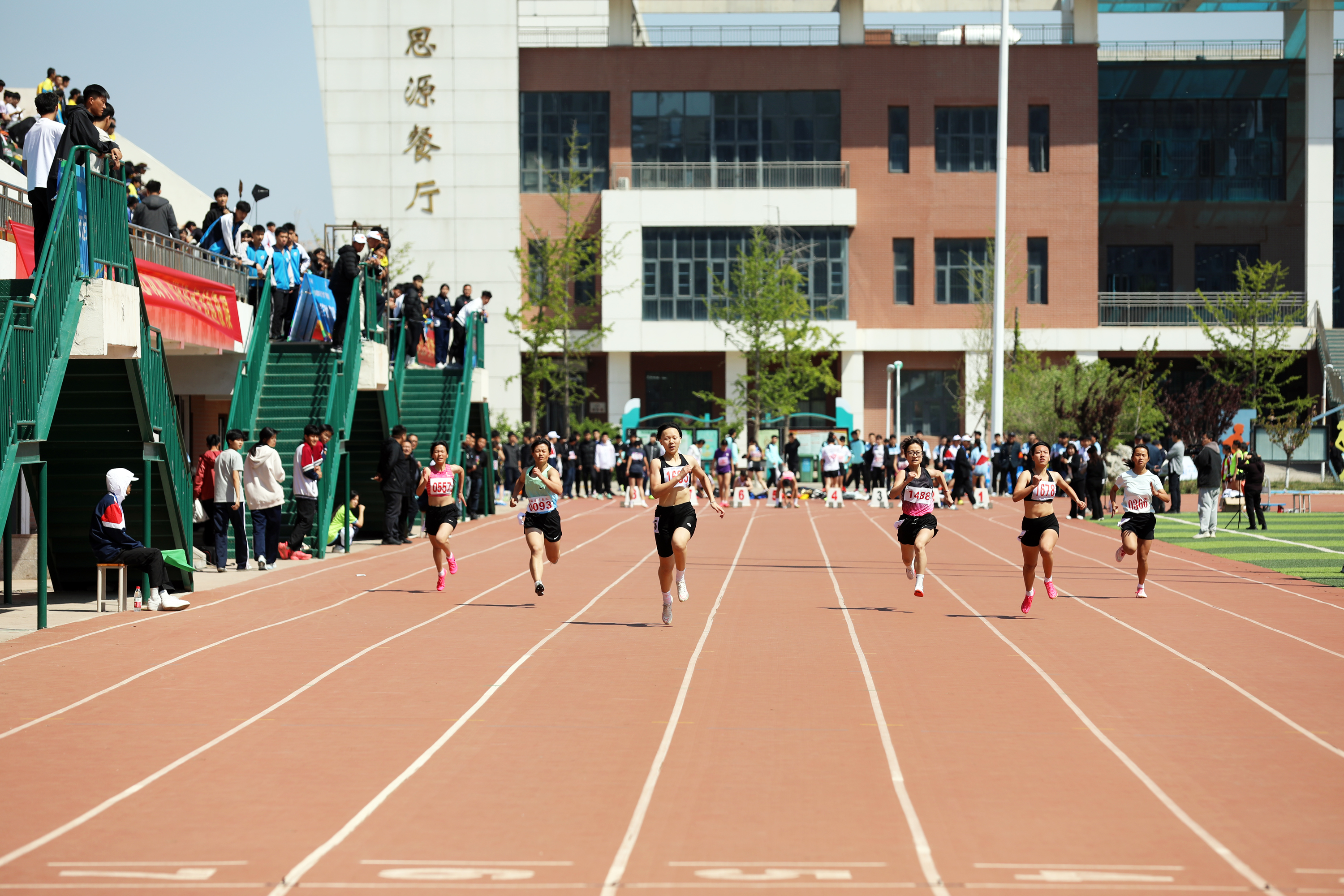 包含河北队在比赛中展现出色发挥,赢得了比赛的词条 包含河北队在比赛中展现出色发挥,赢得了比赛的词条