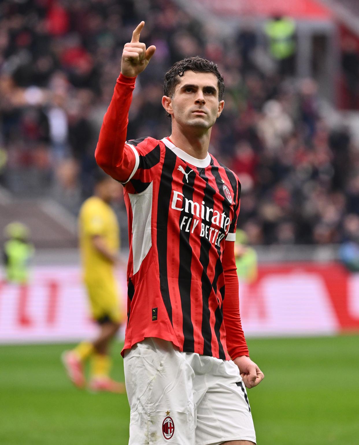 AC米兰挑战劲旅，意甲赛场风起云涌的简单介绍